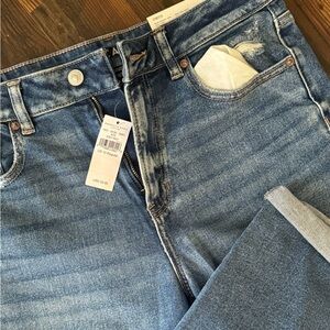 Brand new - mom straight American eagle jeans